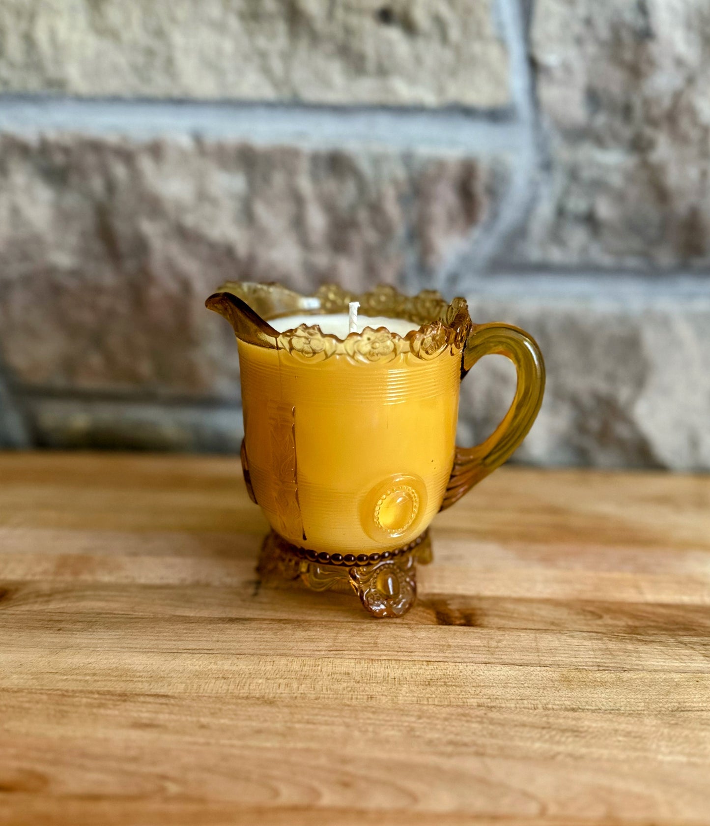 Yellow gold candle